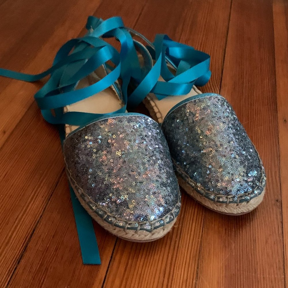 Assorted Shoes - Picture 2 of 3